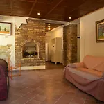 Casa Colonica Sulla Prima Collina Semesterbostad