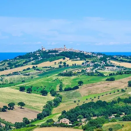 Holiday home Casa Colonica Sulla Prima Collina Porto Potenza Picena