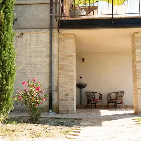 Holiday home Casa Colonica Sulla Prima Collina Porto Potenza Picena