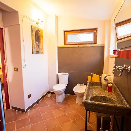 Casa Colonica Sulla Prima Collina *