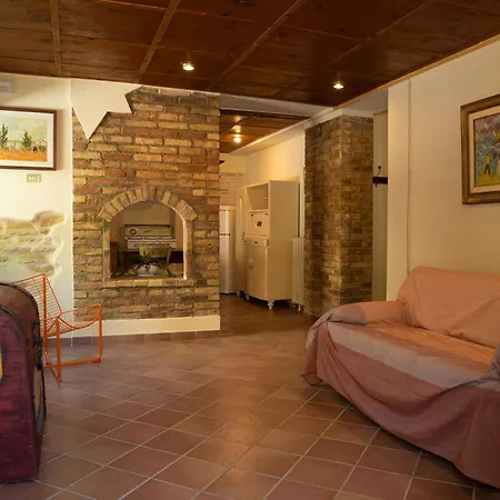 Casa Colonica Sulla Prima Collina Дом отдыха