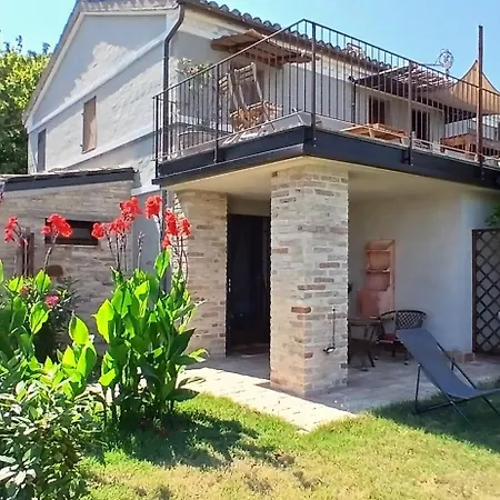 Casa Colonica Sulla Prima Collina Дом отдыха Порто-Потенца-Пичена
