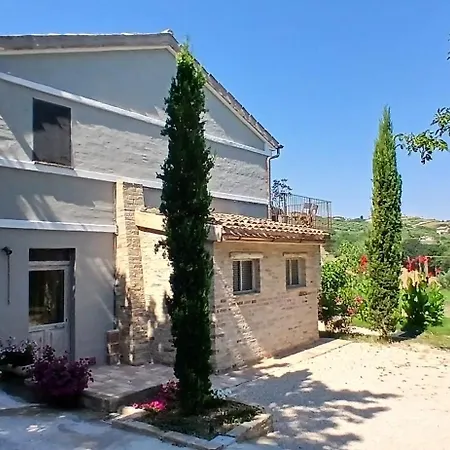Semesterbostad Casa Colonica Sulla Prima Collina Porto Potenza Picena